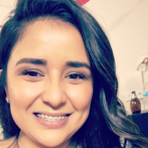 Meet your Posher, Alejandra